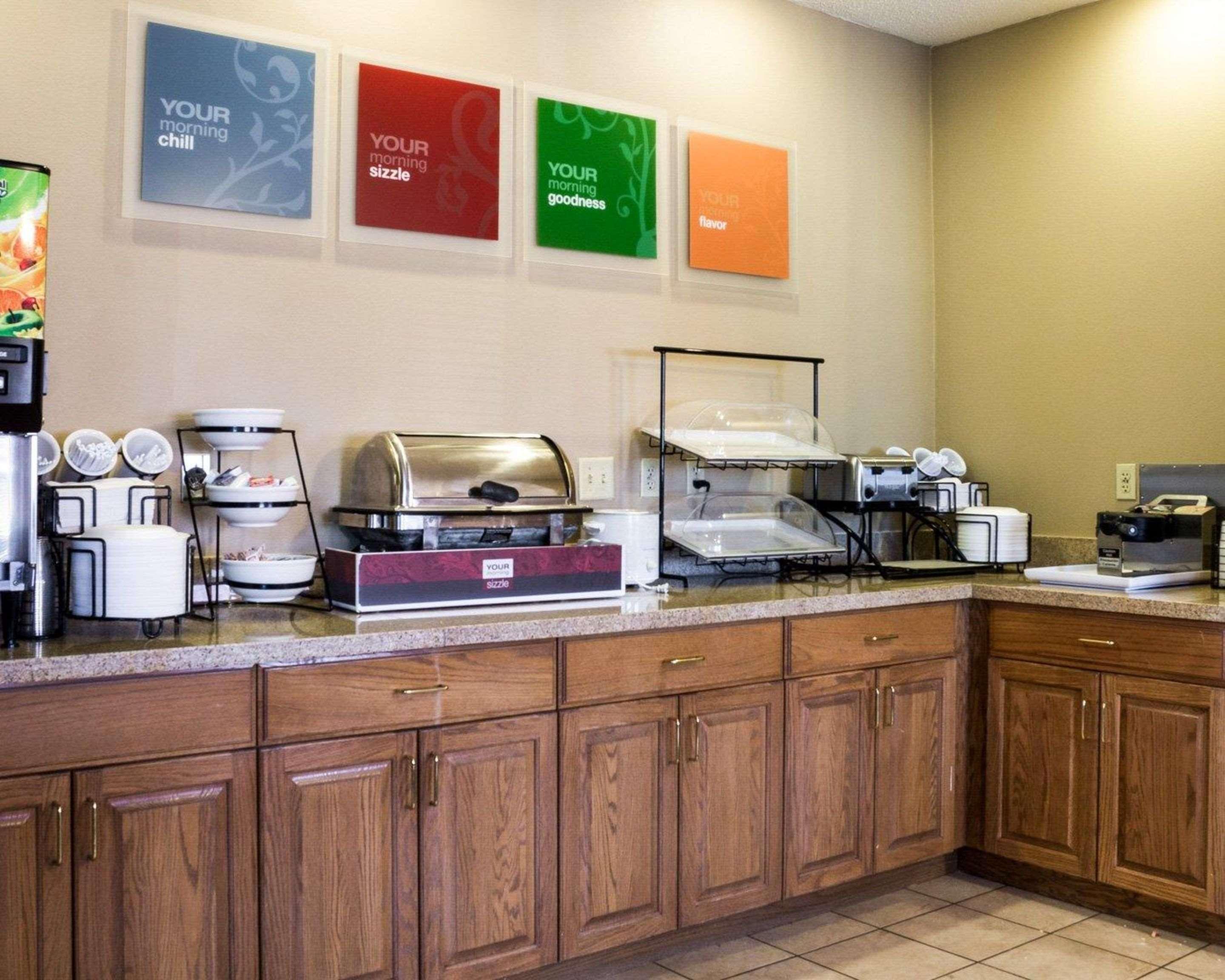 Comfort Inn Jamestown Bagian luar foto