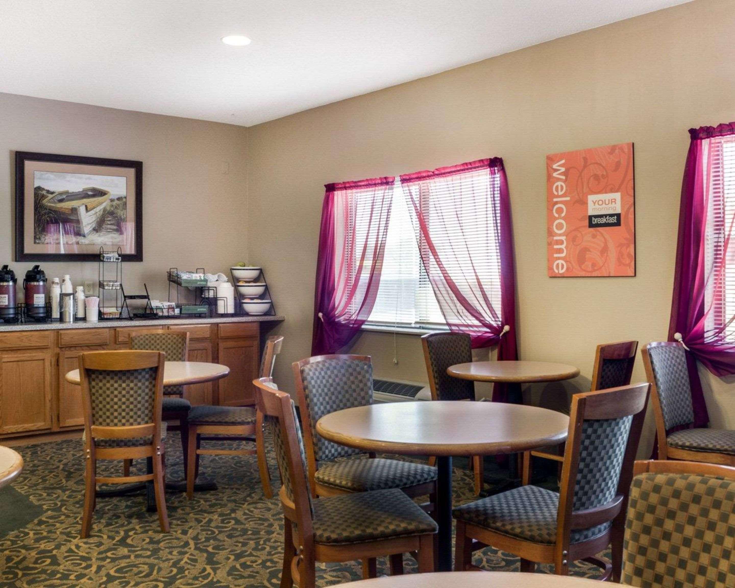 Comfort Inn Jamestown Bagian luar foto