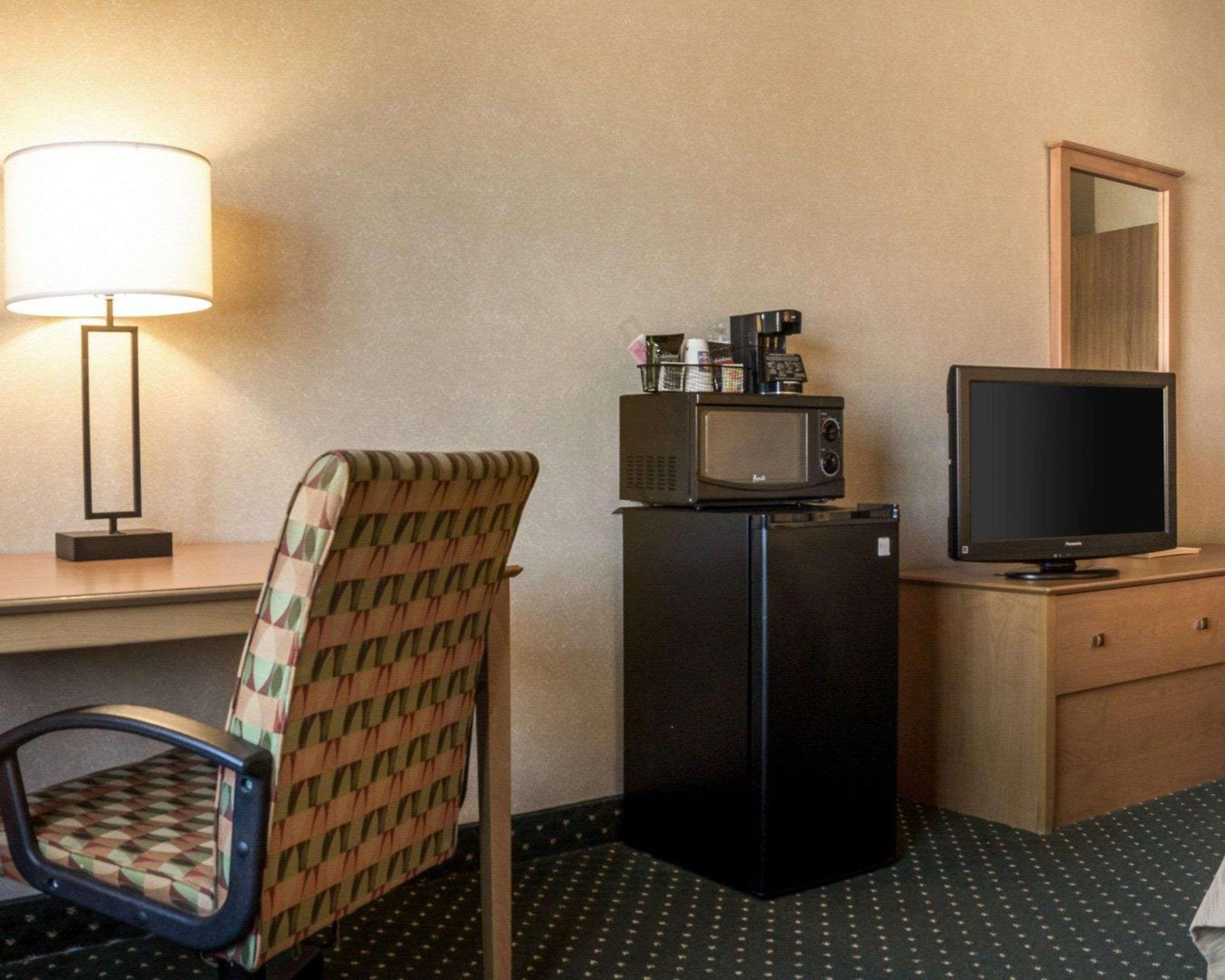 Comfort Inn Jamestown Bagian luar foto
