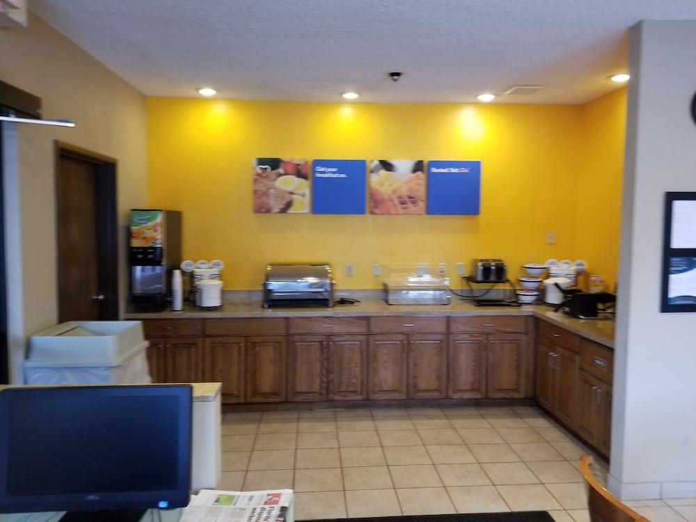 Comfort Inn Jamestown Bagian luar foto