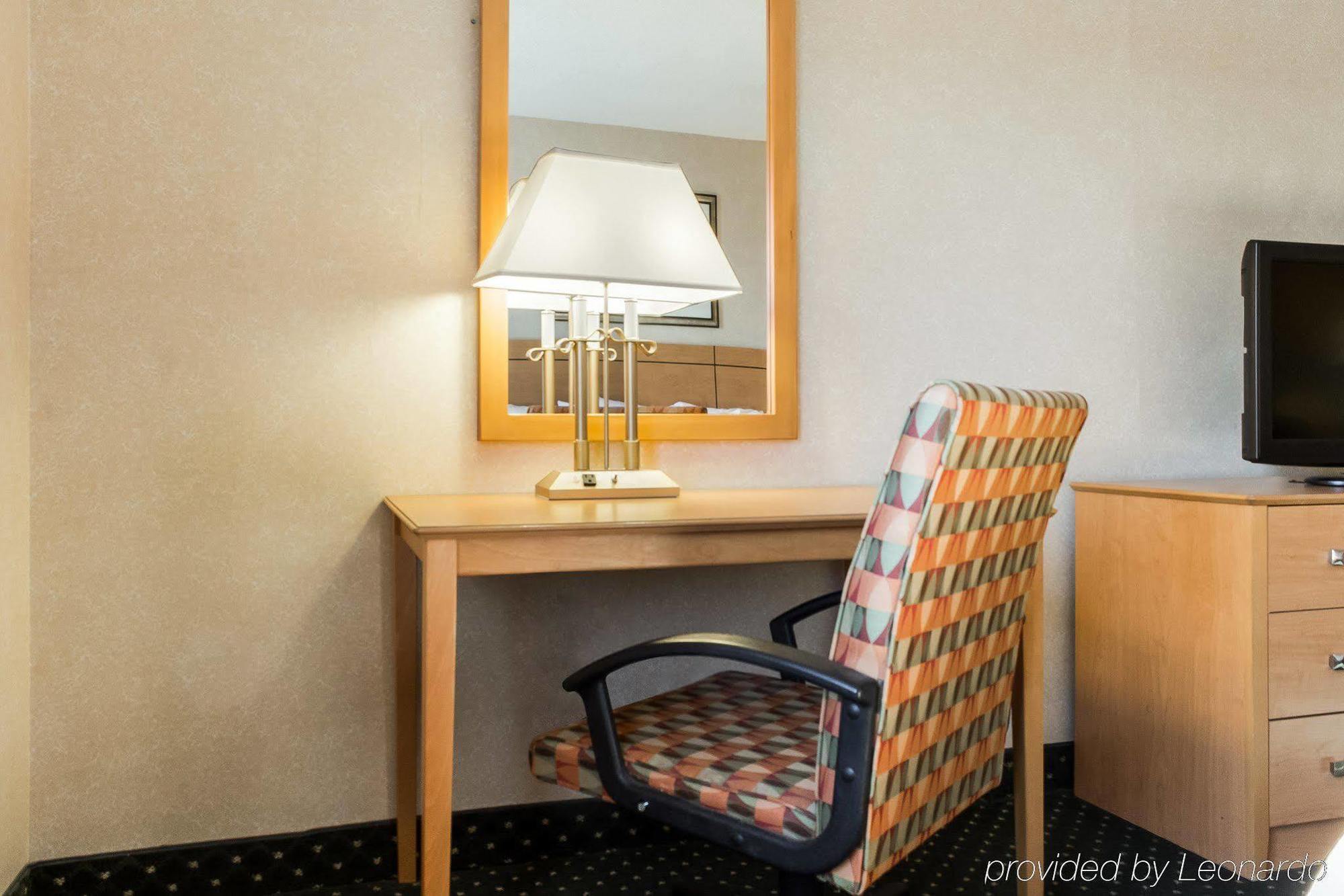 Comfort Inn Jamestown Bagian luar foto